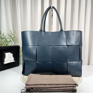 Bv Women Pre-Loved Bag Very Good Condition